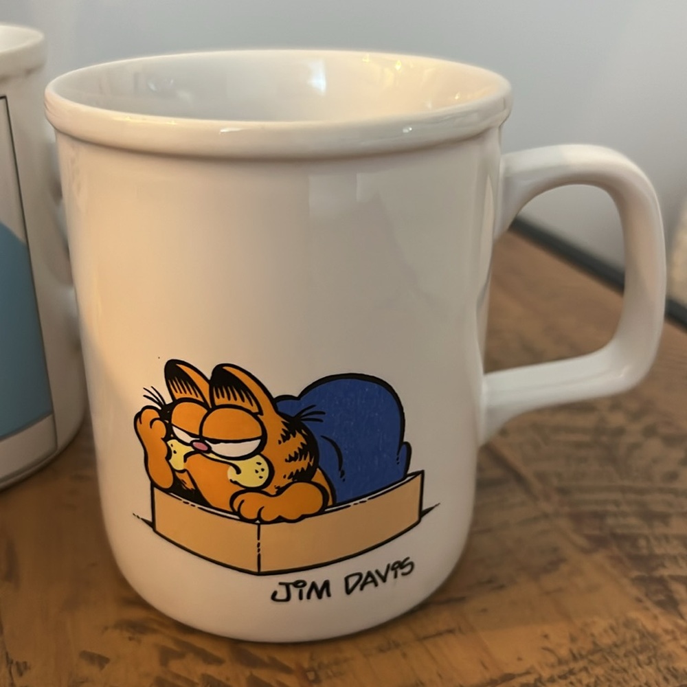Vintage 1981 Garfield Mugs Jim Davis | set of TWO - Picture 2 of 5